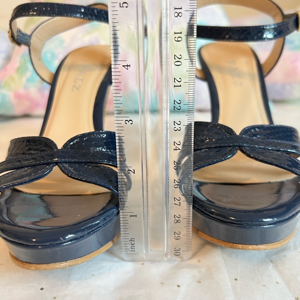 Elegant Navy Blue Women's Sandals